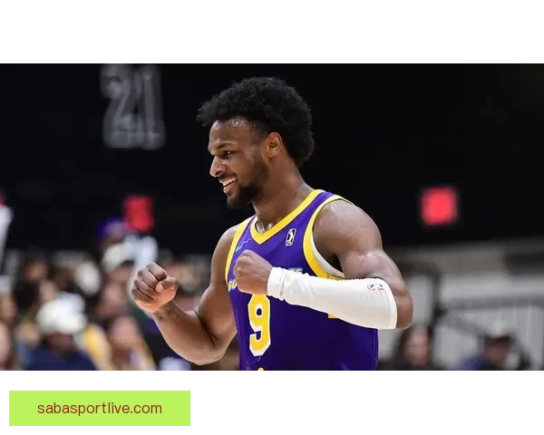 雷迪克称赞球队客场之旅表现出色 布朗尼展现显著进步